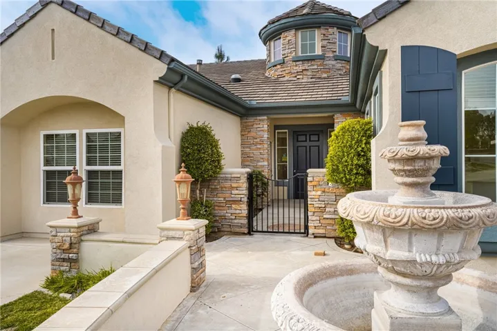 4451 Southern Pointe Lane, Yorba Linda, California 92886