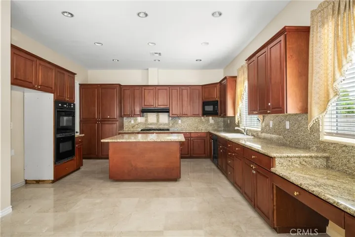 4451 Southern Pointe Lane, Yorba Linda, California 92886
