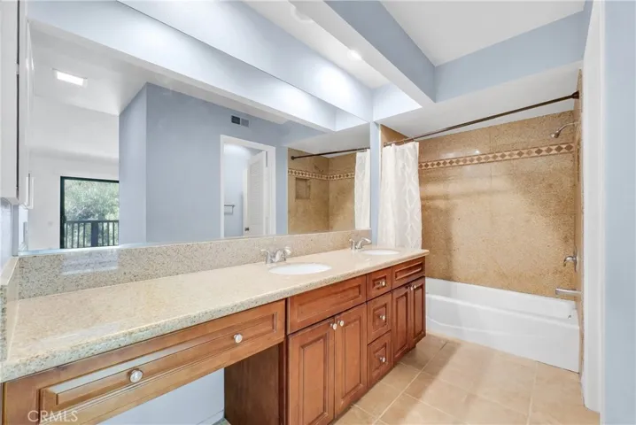 23040 Paseo De Terrado 5, Diamond Bar, California 91765