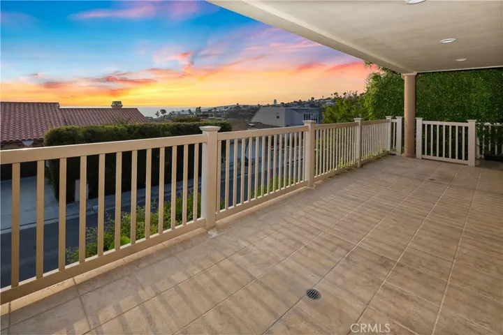 733 Pelican Drive, Laguna Beach, California 92651