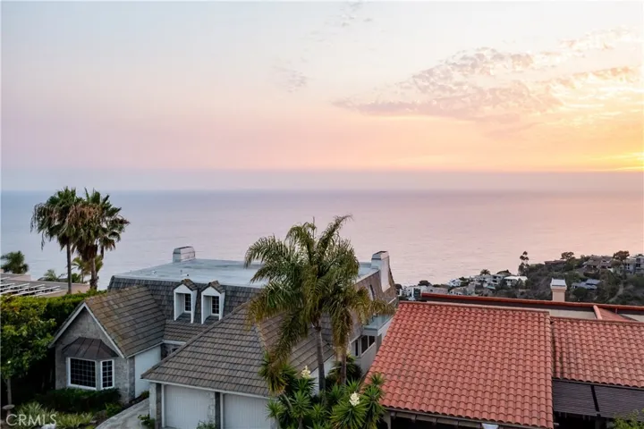733 Pelican Drive, Laguna Beach, California 92651