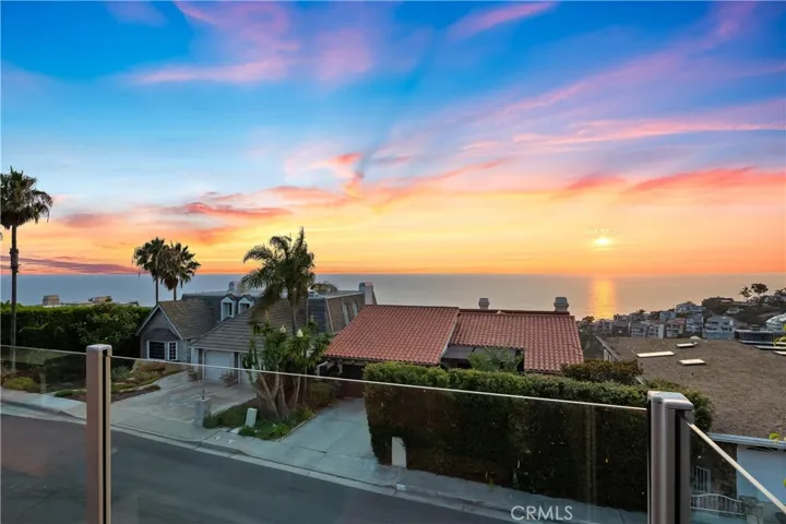 733 Pelican Drive, Laguna Beach, California 92651