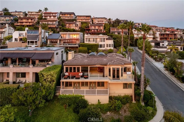 733 Pelican Drive, Laguna Beach, California 92651