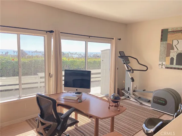 Sliding glass door to the lower deck area.