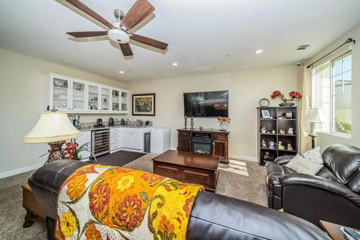 2044 Campo Verde Court, Escondido, California 92026