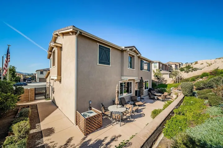 2044 Campo Verde Court, Escondido, California 92026