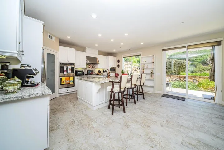 2044 Campo Verde Court, Escondido, California 92026
