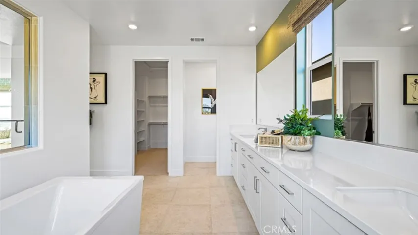 Photos shown are of model only- not actual homesite.