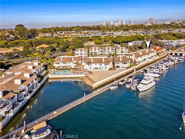 1033 Bayside Cove 106, Newport Beach, California 92660