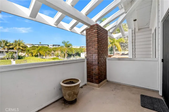 1033 Bayside Cove 106, Newport Beach, California 92660