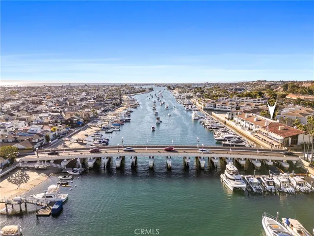 1033 Bayside Cove 106, Newport Beach, California 92660
