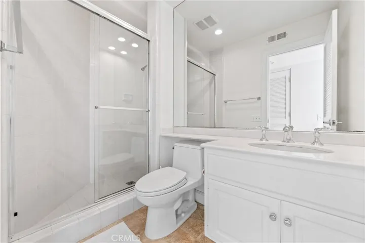 1033 Bayside Cove 106, Newport Beach, California 92660
