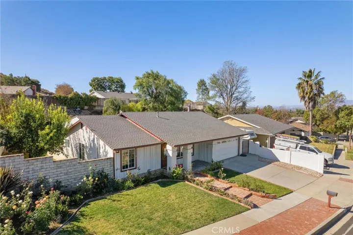829 Greenbriar Avenue, Simi Valley, California 93065