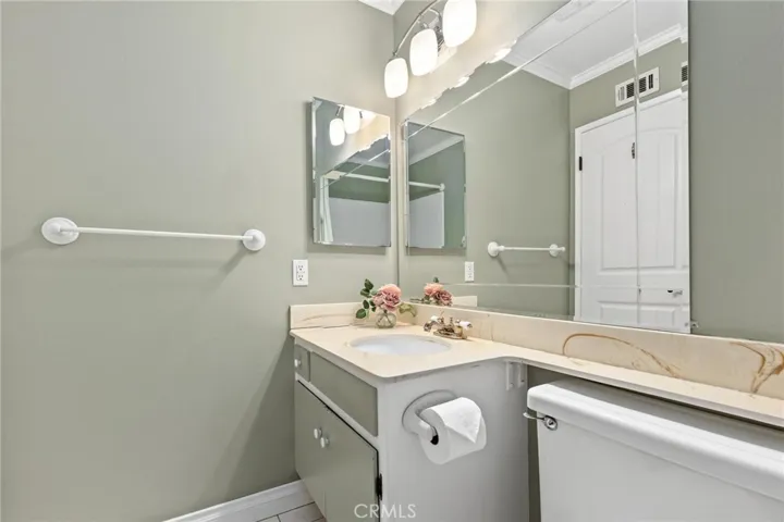 829 Greenbriar Avenue, Simi Valley, California 93065