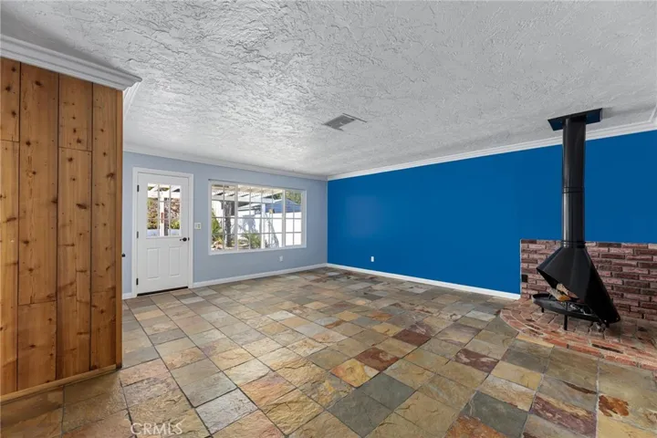 829 Greenbriar Avenue, Simi Valley, California 93065