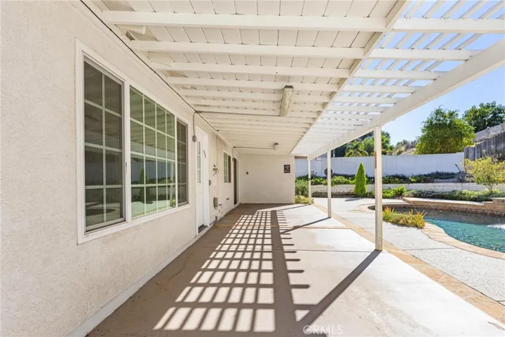 829 Greenbriar Avenue, Simi Valley, California 93065