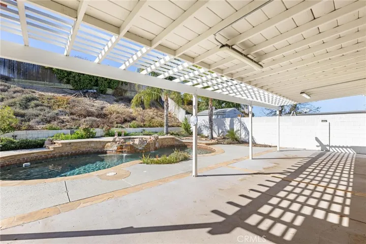 829 Greenbriar Avenue, Simi Valley, California 93065