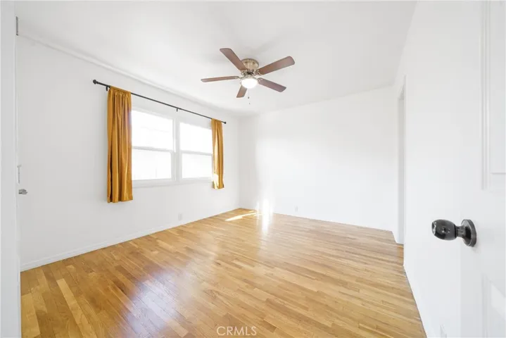 214 E Colorado Avenue, Glendora, California 91740