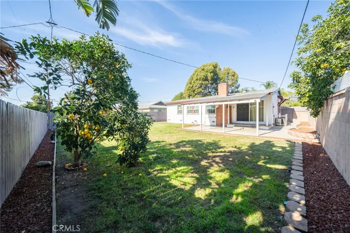 214 E Colorado Avenue, Glendora, California 91740