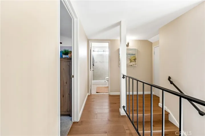 Looking toward 4th bedroom.