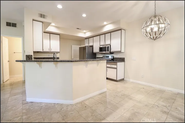 21 Hillgate Place, Aliso Viejo, California 92656