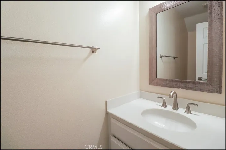 21 Hillgate Place, Aliso Viejo, California 92656