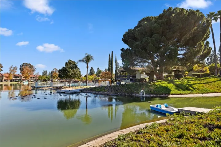 1469 Chalgrove Drive, Corona, California 92882