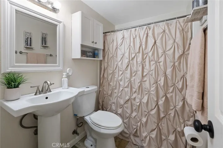 19209 Lonerock Street, Canyon Country, California 91351
