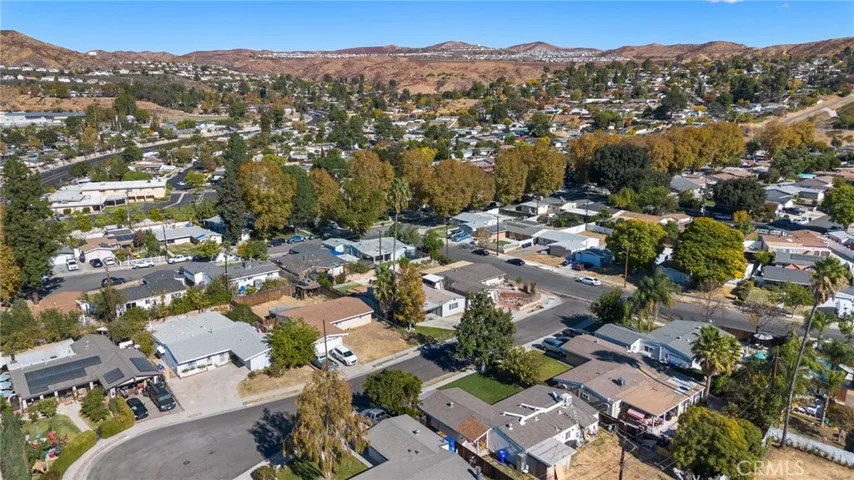 19209 Lonerock Street, Canyon Country, California 91351