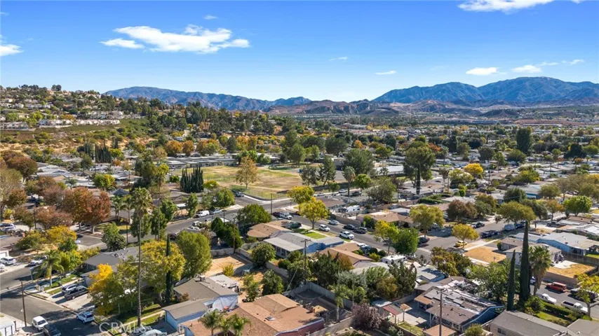19209 Lonerock Street, Canyon Country, California 91351