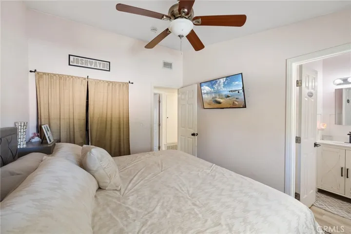 19209 Lonerock Street, Canyon Country, California 91351