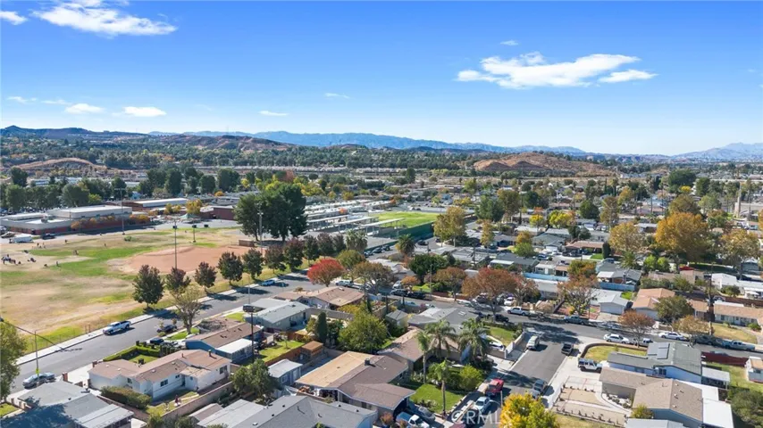 19209 Lonerock Street, Canyon Country, California 91351