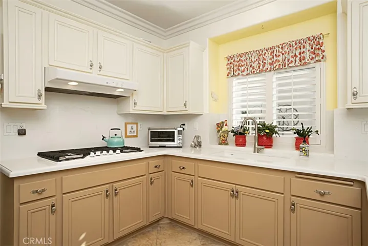 40101 Corte Calanova, Murrieta, California 92562