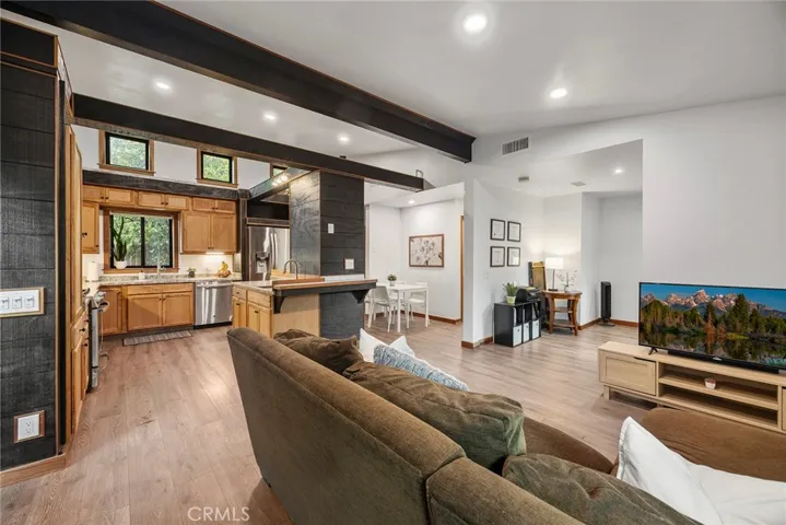9832 Oakwood Circle, Villa Park, California 92861