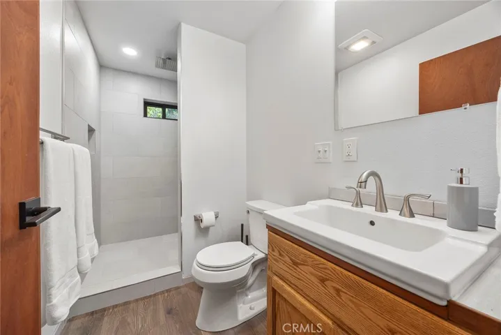 9832 Oakwood Circle, Villa Park, California 92861
