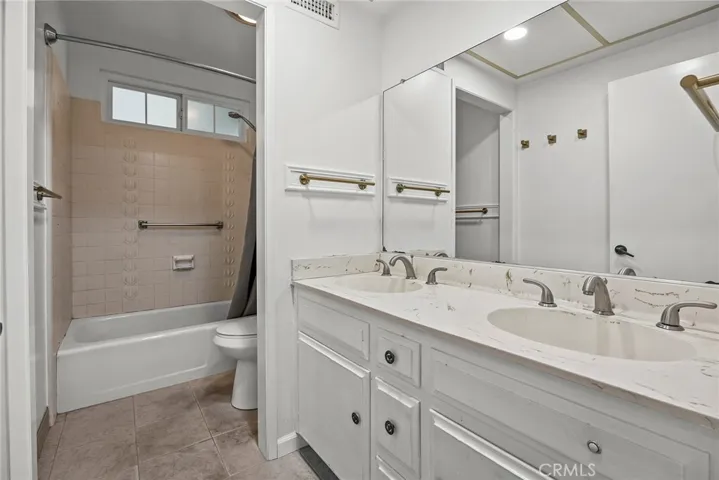 9832 Oakwood Circle, Villa Park, California 92861