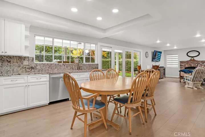 25403 Via Novia, Valencia, California 91355