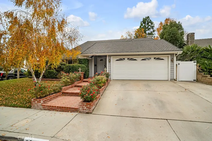 25403 Via Novia, Valencia, California 91355