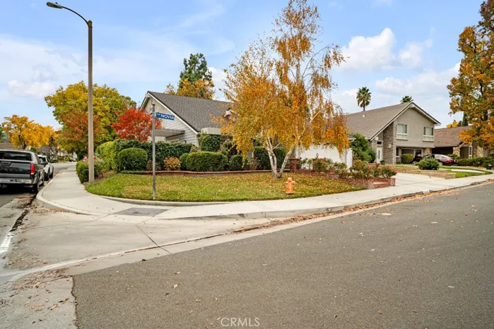 25403 Via Novia, Valencia, California 91355