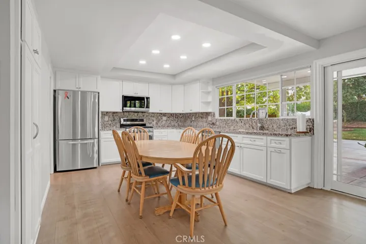 25403 Via Novia, Valencia, California 91355