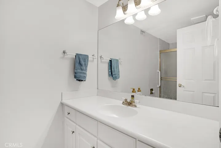 25403 Via Novia, Valencia, California 91355