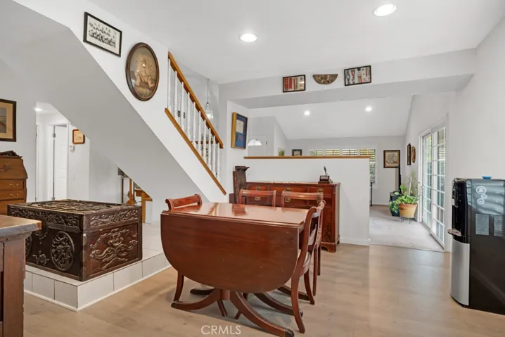 25403 Via Novia, Valencia, California 91355