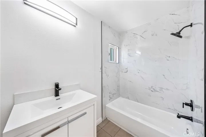 360 Hervey Avenue, Upland, California 91786