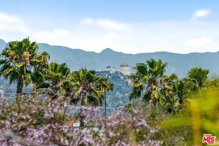 1050 N Gardner Street 6, West Hollywood, California 90046