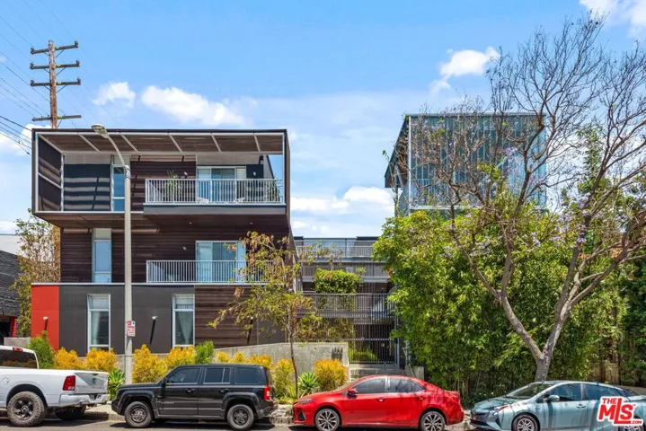 1050 N Gardner Street 6, West Hollywood, California 90046