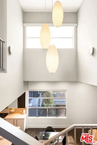 1050 N Gardner Street 6, West Hollywood, California 90046