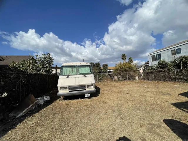 2321 F Avenue, National City, California 91950