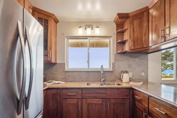 1261 Ocean View Boulevard, Pacific Grove, California 93950