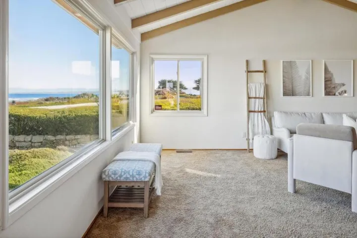 1261 Ocean View Boulevard, Pacific Grove, California 93950