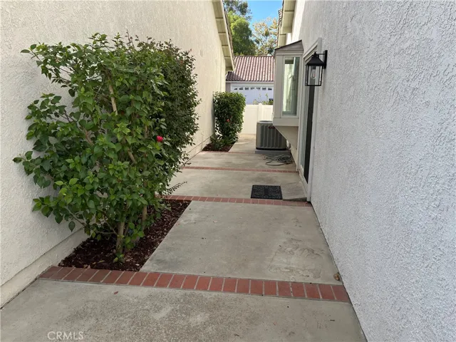28516 Borgona, Mission Viejo, California 92692